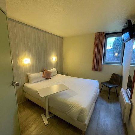 Brit Hotel Chambéry Kültér fotó