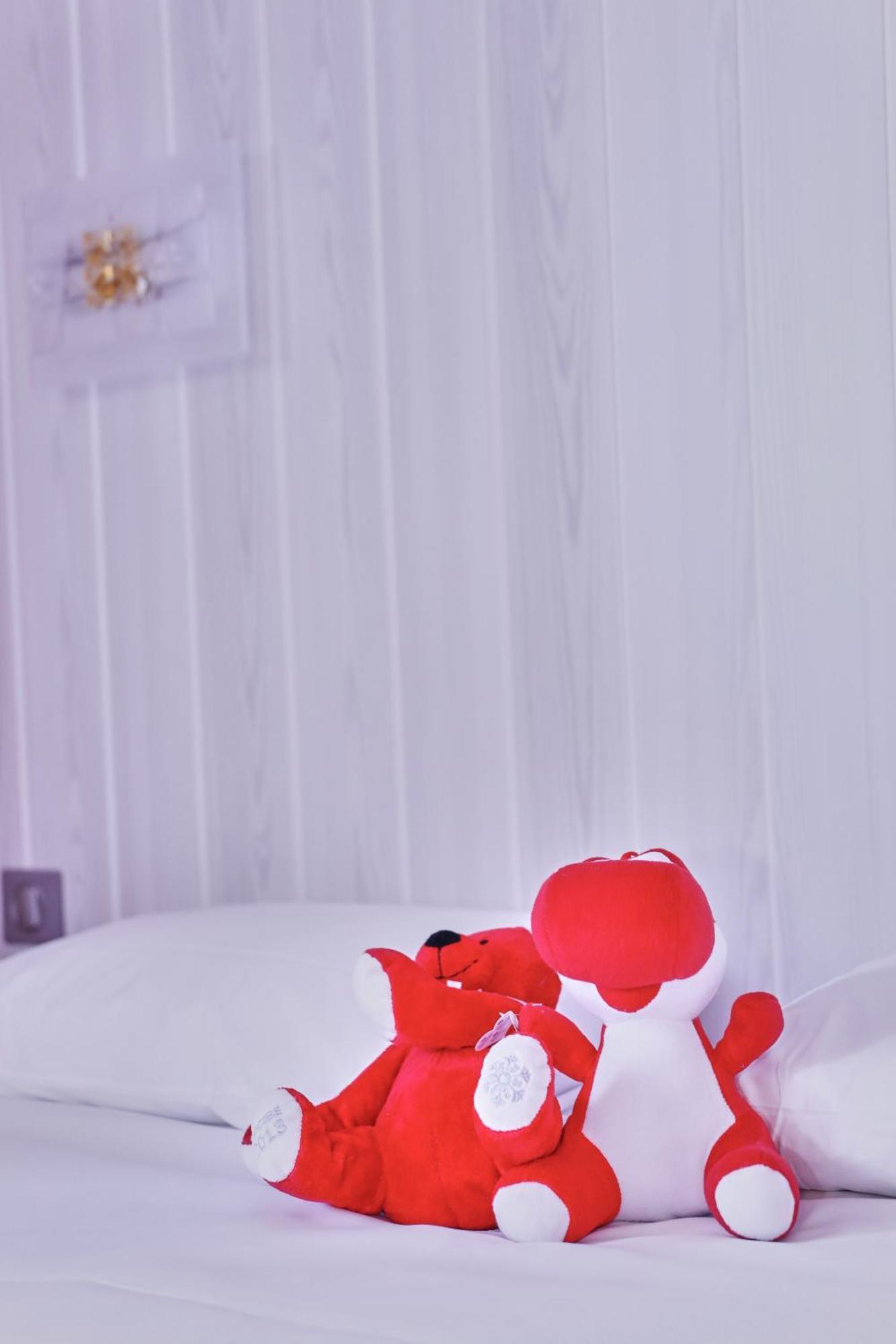Brit Hotel Chambéry Kültér fotó
