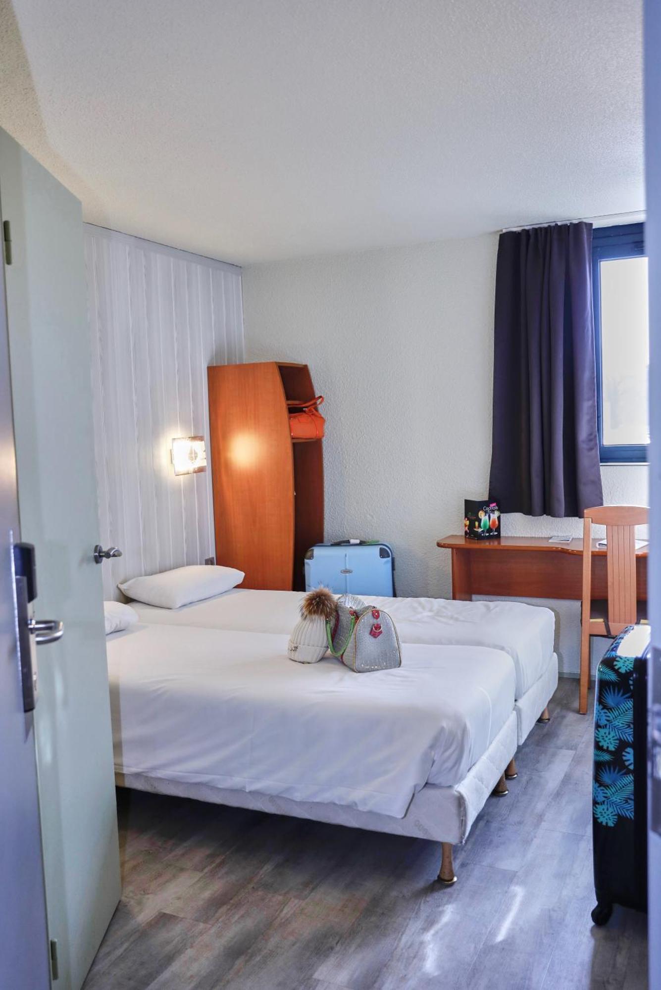 Brit Hotel Chambéry Kültér fotó