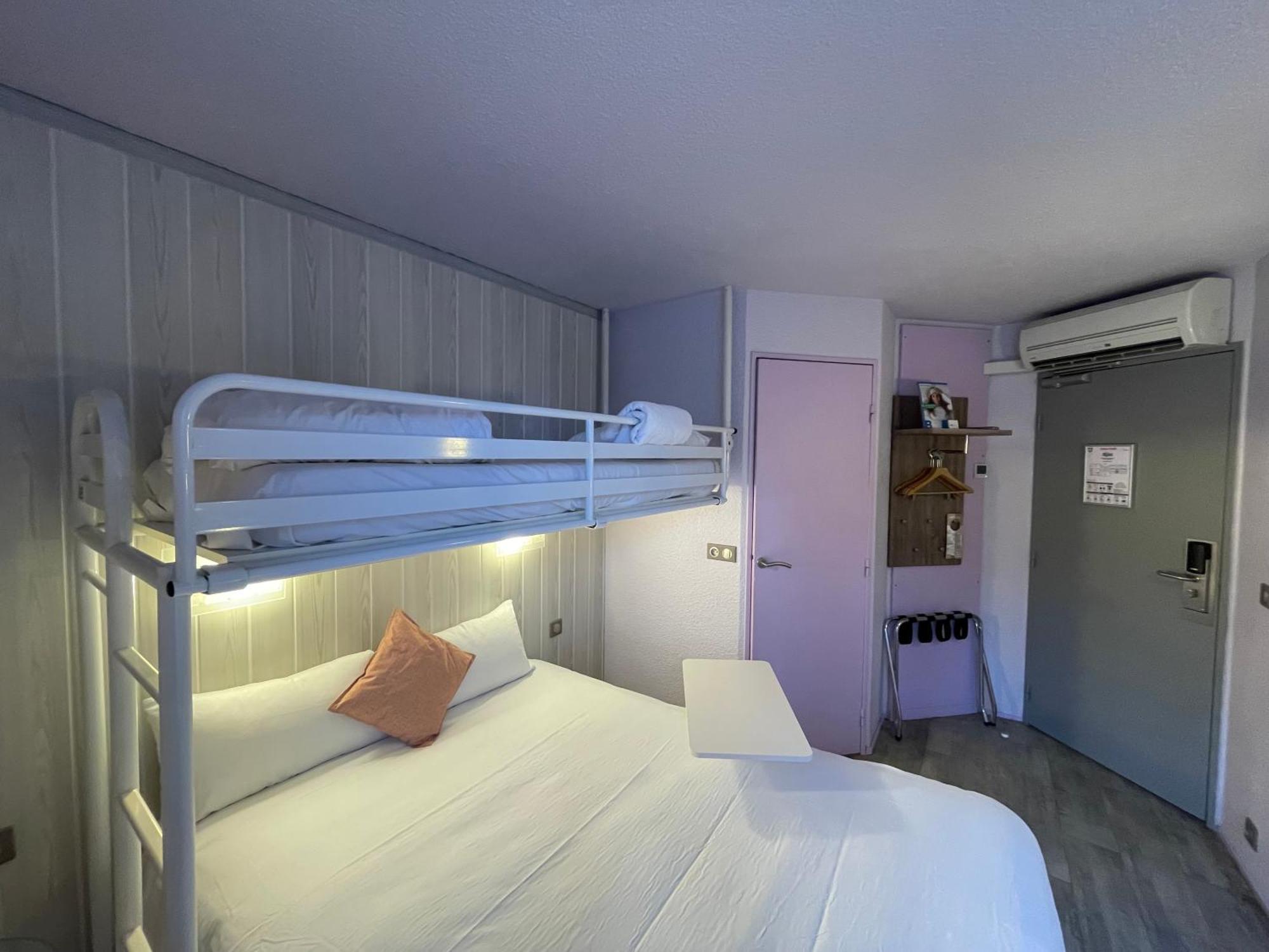 Brit Hotel Chambéry Kültér fotó