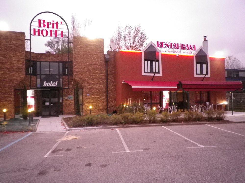 Brit Hotel Chambéry Kültér fotó