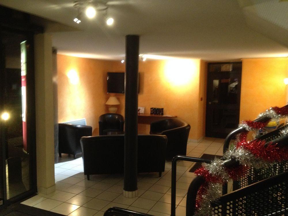 Brit Hotel Chambéry Kültér fotó