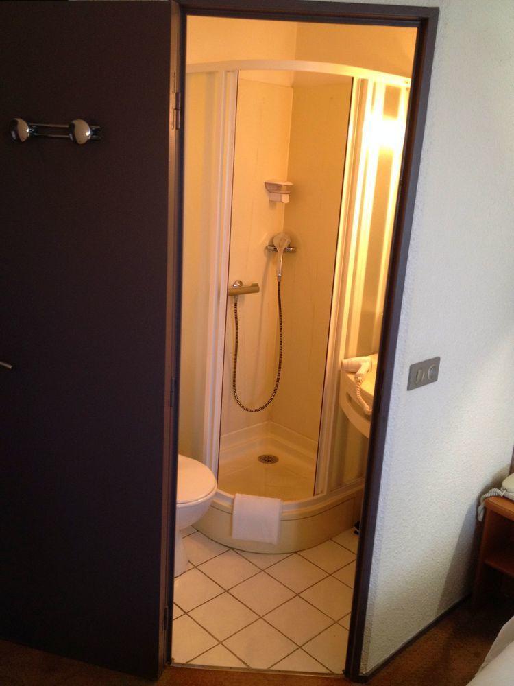 Brit Hotel Chambéry Kültér fotó